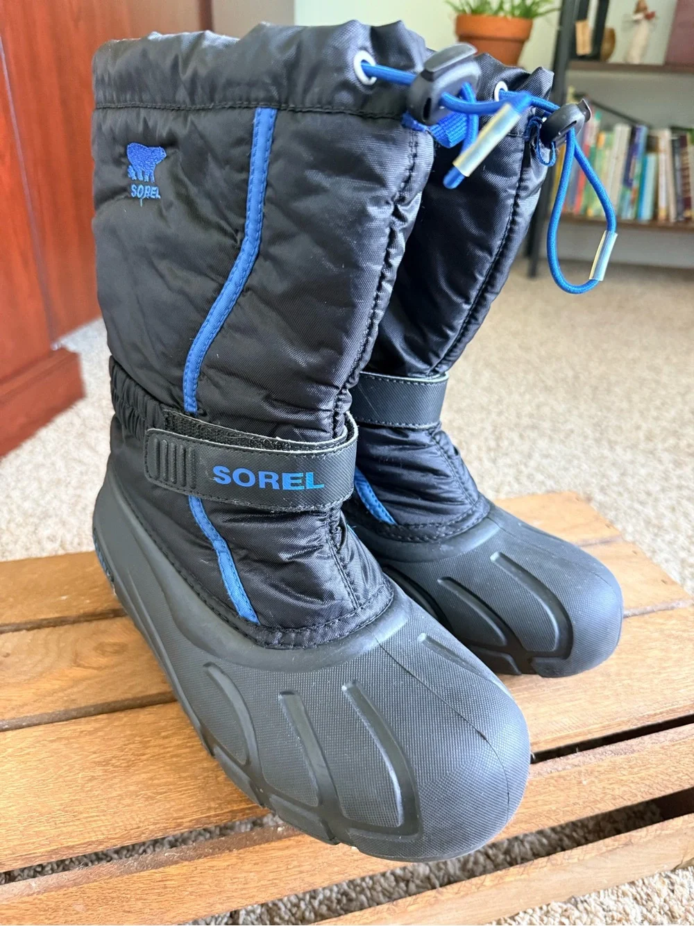 Sorel Kids Black and Blue Insulated Snow Boots